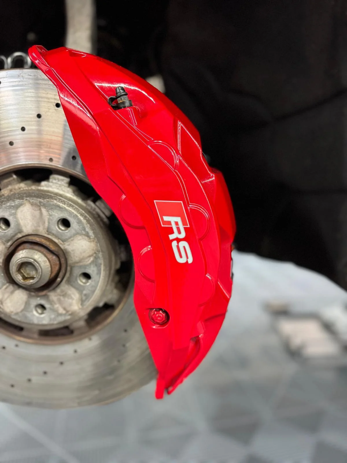 Bremssättel mit Logo